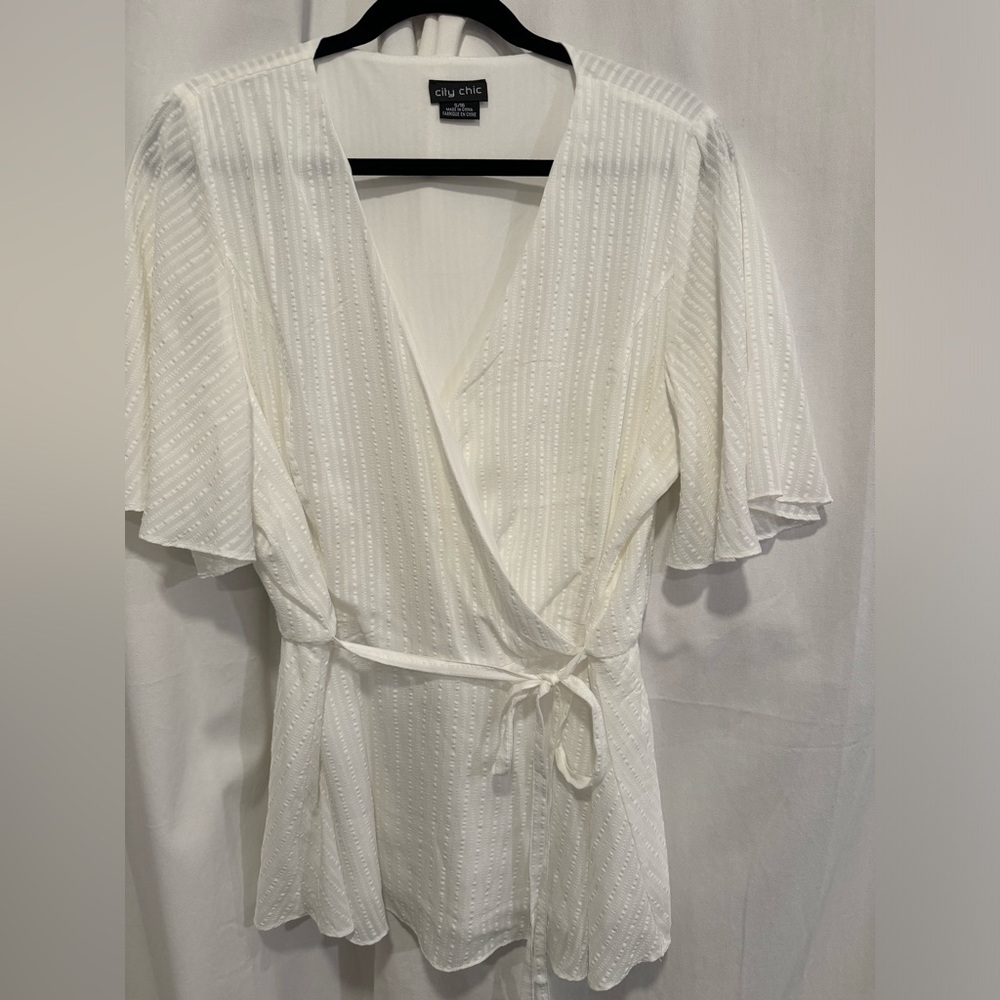 NWOT City Chic White Peplum Top